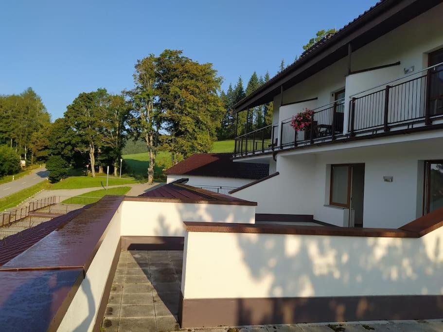 Ferienwohnung Apratman Julie - Bavorska Ruda Bayerisch Eisenstein Exterior foto