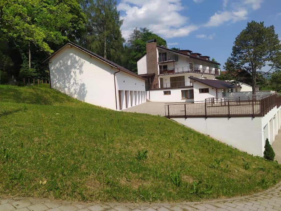 Ferienwohnung Apratman Julie - Bavorska Ruda Bayerisch Eisenstein Exterior foto